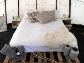 Enchanting Tipi Rental with a Fireplace in Hereford, England - Image 4