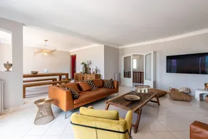 Spacieuse maison de vacances adaptée aux familles avec barbecue, piscine privée et jardin | Vue mer | À côté de la plage | Avec animaux bienvenus - Image 4