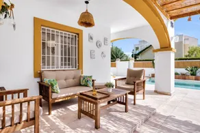 Villa 'Preciosa Denia' with Sea View, Wi-Fi and Air Conditioning - Image 3