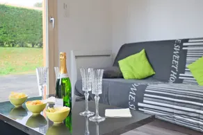 House with barbeque, terrace & pool - Image 3