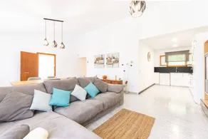 Country House 'Calderitx' with Private Pool, Wi-Fi and Air Conditioning - Image 4