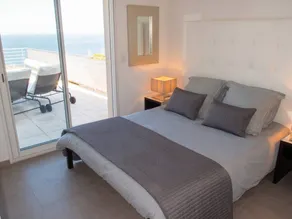 Voll ausgestattetes wunderschönes Ferienhaus mit privatem Pool, Grill und Terrasse | Meerblick | Perfekt für die Arbeit von Zuhause - Image 4