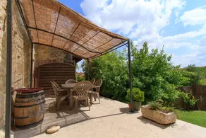 Holiday home with BBQ, terrace & garden | Nature view - Image 5
