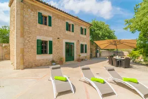 Villa with terrace, barbeque & garden - Image 5