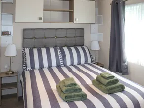 Children-friendly beautiful cottage with pool, garden & sauna | River view | Dogs allowed - Image 5