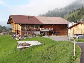 Family-oriented holiday apartment with terrace | Ski nearby | Pets are welcome - Image 5