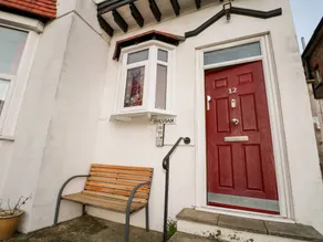 Children-friendly cottage with garden | Beach view | Pets are welcome - Image 2