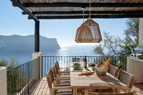 Villa 'Mallorquin Oasis' with Sea View, Wi-Fi and Air Conditioning - Image 3