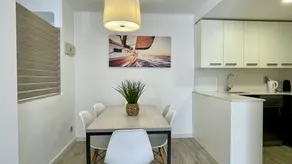 Holiday apartment with pool & terrace - Image 2