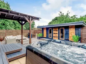 Landhaus mit Garten und Whirlpool - Image 4