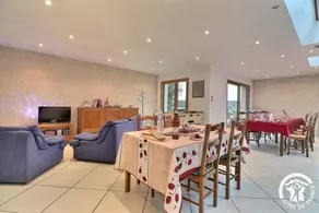 Ferienunterkunft mit Pool, Terrasse und Grill - Image 5