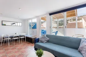 Charmante Wohnung mit Terrasse | Bergblick | Nah am Strand - Image 5