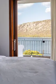 Flat with garden & terrace | Garden view | Good for workation - Image 2