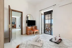 Beautiful holiday home with BBQ & terrace | Sea view | Pets are welcome - Image 5