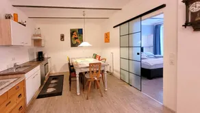 Apartamento con sauna, jardín y terraza | Vistas al jardín - Image 3