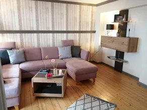 Family-oriented condo | City view - Image 2