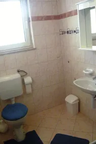 Apartamento con barbacoa y terraza - Image 3