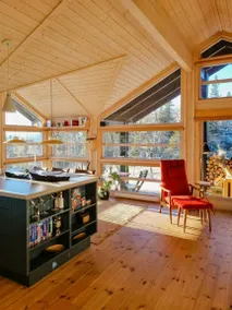 Family-oriented pleasant house with garden & terrace - Image 5