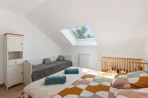 Cottage with Pool in the Countryside, Perfect for a Family of 4 near Le Lude and Zoo de la Flèche - Image 3