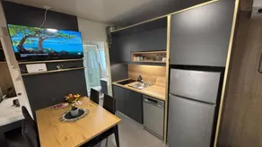 Apartment with BBQ & terrace | Beach nearby - Image 3