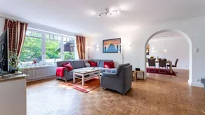 Holiday home with garden, barbeque & terrace - Image 4