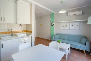 Flat with pool & terrace | Garden view | Next to the beach - Image 4