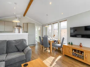 Family-friendly beautiful holiday apartment with pool & sauna | Water view - Image 3