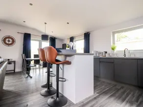 Cottage with barbecue, jacuzzi & garden - Image 3