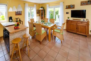 Family-friendly house with barbeque, terrace & garden | Perfect for remote work | Dogs allowed - Image 3