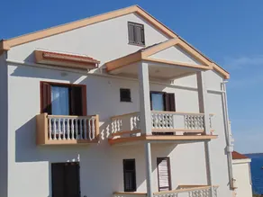 Apartamento vacacional con terraza y barbacoa - Image 5