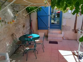 Attraente cottage con terrazza e griglia | Vista sul fiume - Image 3