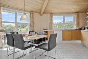 Fully equipped lovely house with sauna, barbeque & hot tub | Next to the beach | Pet-friendly - Image 3