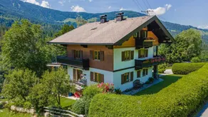 Holiday apartment with garden - Image 2
