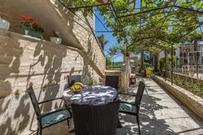 Flat with 2 rooms for 5 persons - Image 2