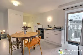 Ferienunterkunft mit Garten und Terrasse - Image 4