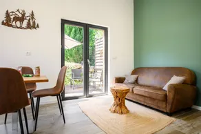 Holiday Home “Flora Gîte” with Private Terrace, Garden & Wi-Fi - Image 5