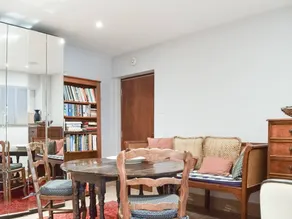 The Library Suite - Image 4