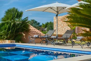 Merveilleuse maison de campagne entièrement équipée avec piscine privée, barbecue et jardin | Vue jardin | Avec animaux acceptés - Image 4