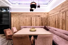 Fully equipped holiday apartment with hot tub, sauna & terrace - Image 4