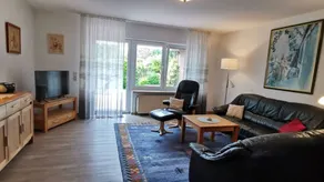 Flat with BBQ, garden & terrace - Image 2