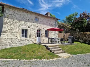 Gîte con barbecue, giardino e piscina - Image 2
