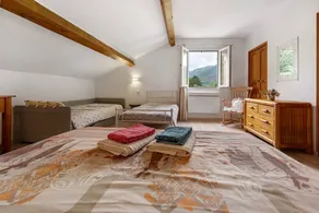 Hostal con desayuno con terraza | Vistas a la montaña - Image 3