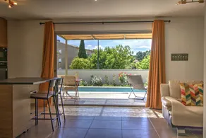 Villa with private pool, garden & terrace - Image 2