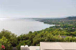 Voll ausgestattete schöne Villa mit Terrasse und privatem Pool | Haustierfreundlich - Image 3
