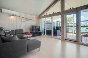 Fully equipped beautiful house with garden, barbecue & jacuzzi | Pets are welcome - Image 4