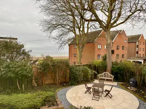 Child-friendly nice cottage with garden | Beach view | Close to the beach | Dogs allowed - Image 2