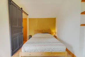 Studio with garden, fast internet & BBQ | Garden view - Image 2
