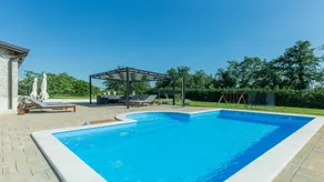 Apartment with garden, private pool & terrace | Garden view - Image 5