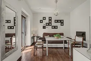 Flat | City view | Perfect for remote work - Image 2
