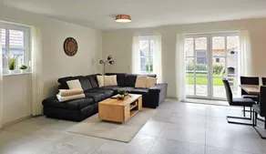 2022 erbautes Ferienhaus Emilia - mit Sauna und eingezäuntem Garten. - Image 2